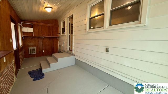 314 6th Street, Whitehall Twp, PA 18052