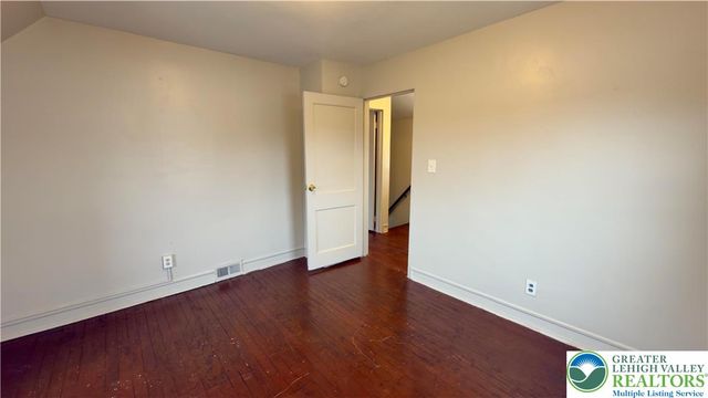 314 6th Street, Whitehall Twp, PA 18052