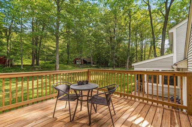 25 Pinneo Hill Road, Hanover, NH 03755
