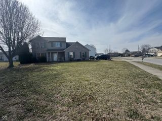 7015 Blankenship Avenue, Indianapolis, IN 46217