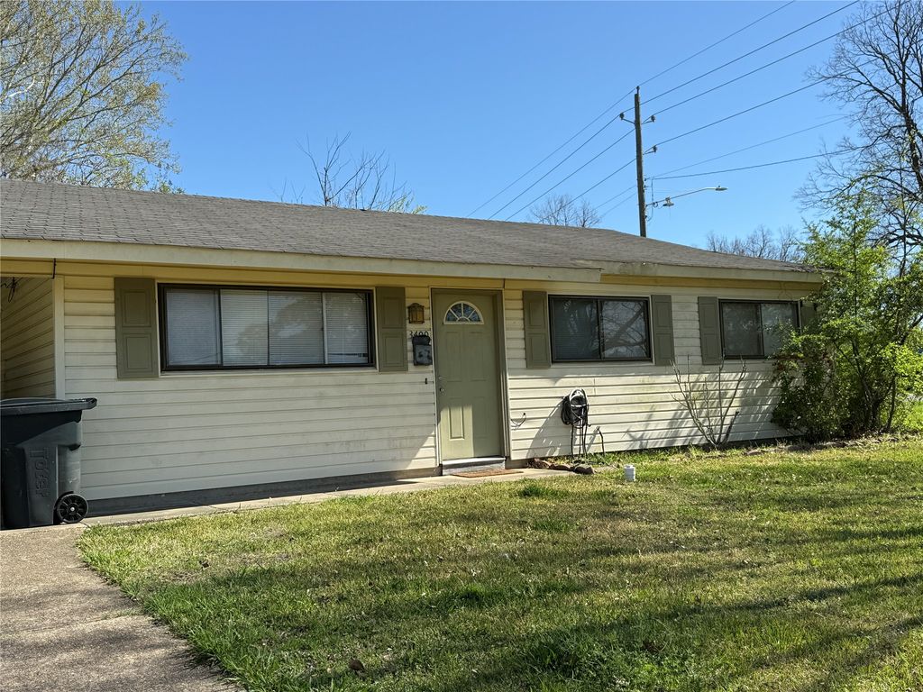 3400 Black Lake Circle, Bossier City, LA 71112