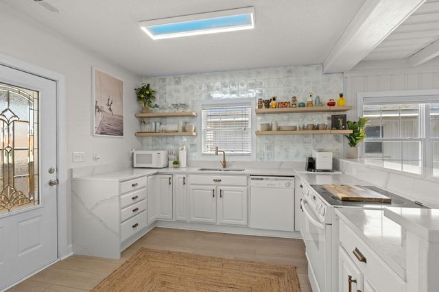 3103 N Ocean Blvd., North Myrtle Beach, SC 29582