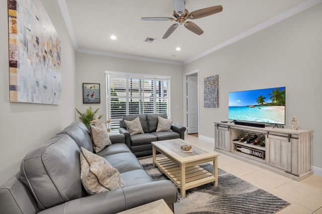 14811 Via Porta, Delray Beach, FL 33446