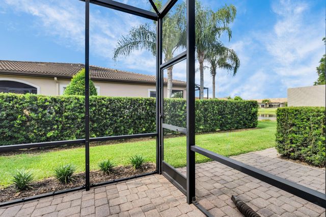 14811 Via Porta, Delray Beach, FL 33446