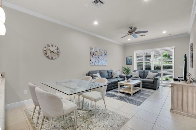 14811 Via Porta, Delray Beach, FL 33446