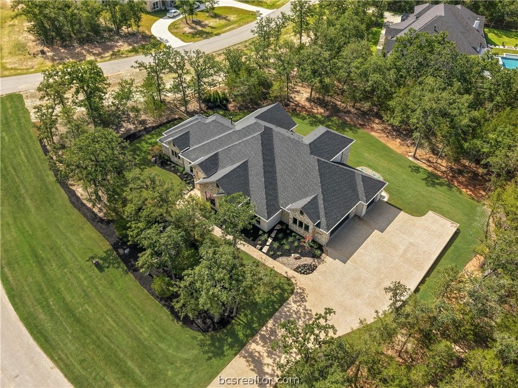 7444 Winema Trail, College Station, TX 77845 — exterior