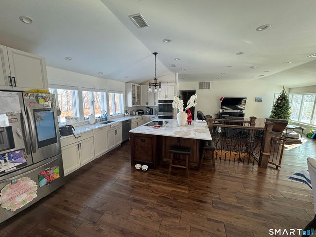 939 Boston Turnpike, Bolton, CT 06043