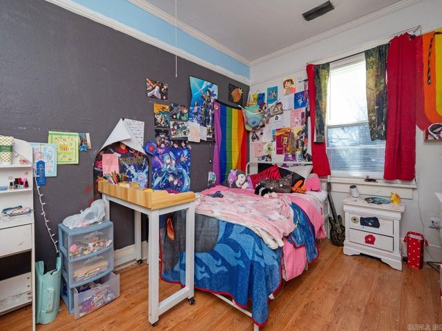 303 E Nichols Street, England, AR 72046