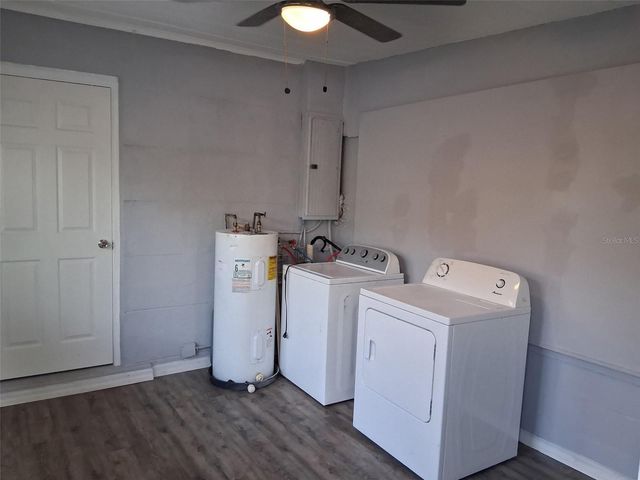 2855 40TH AVENUE N, St Petersburg, FL 33714