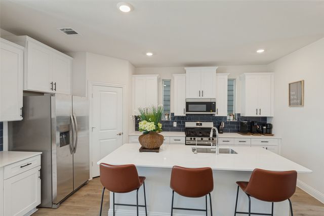 8825 Shoppers Lane, Plano, TX 75024
