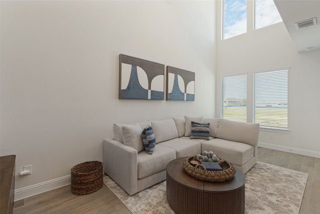 8825 Shoppers Lane, Plano, TX 75024