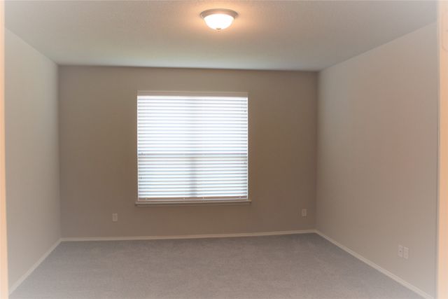 5529 Las Lomas Lane, Denton, TX 76208