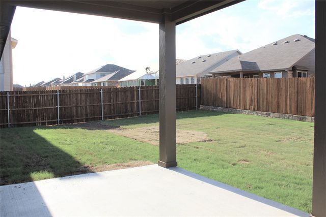 5529 Las Lomas Lane, Denton, TX 76208