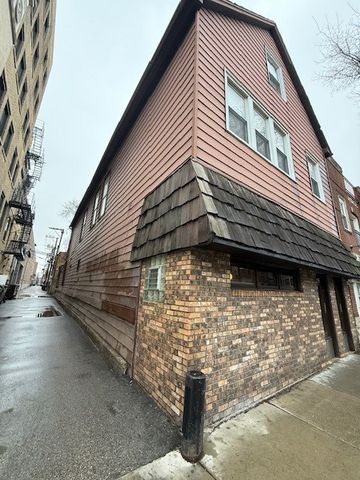 1015 W Belmont Avenue, Chicago, IL 60657