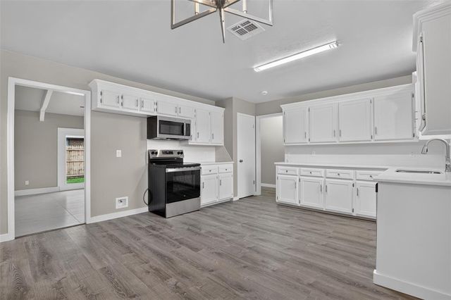 1101 SW 98th Street, Oklahoma City, OK 73139