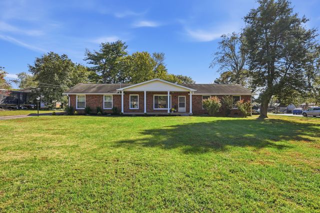 118 Allen Dr, Hendersonville, TN 37075