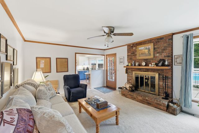 118 Allen Dr, Hendersonville, TN 37075