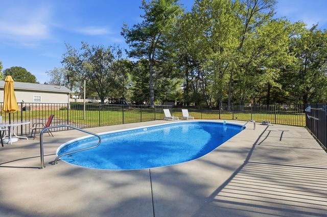 118 Allen Dr, Hendersonville, TN 37075