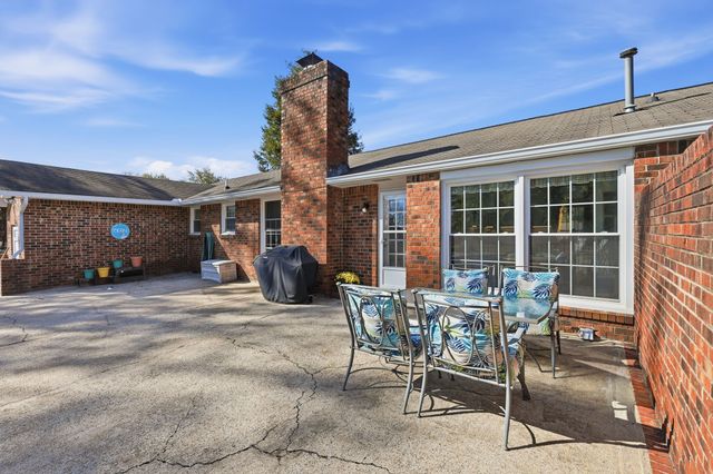 118 Allen Dr, Hendersonville, TN 37075