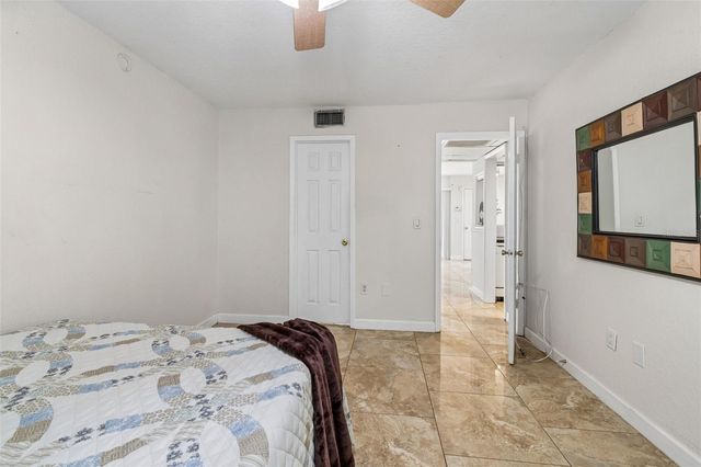 3841 S LAKE DRIVE 197, Tampa, FL 33614