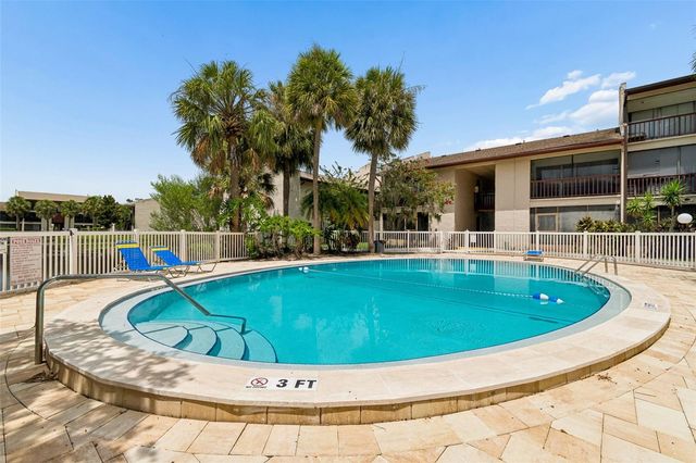 3841 S LAKE DRIVE 197, Tampa, FL 33614