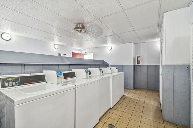3841 S LAKE DRIVE 197, Tampa, FL 33614