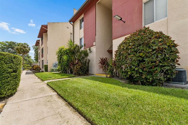 3841 S LAKE DRIVE 197, Tampa, FL 33614