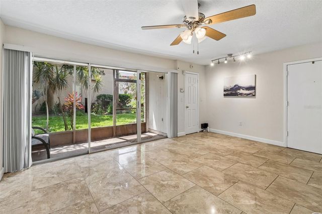 3841 S LAKE DRIVE 197, Tampa, FL 33614