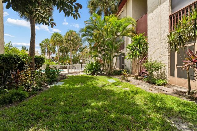 3841 S LAKE DRIVE 197, Tampa, FL 33614