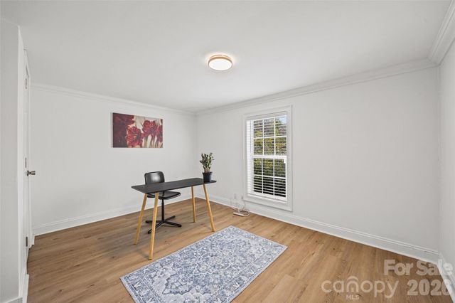 5024 Victoria Avenue, Charlotte, NC 28269