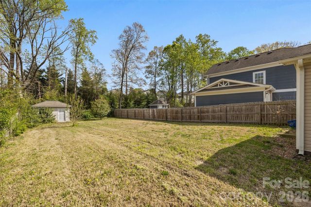 5024 Victoria Avenue, Charlotte, NC 28269