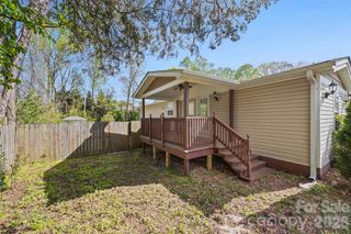 5024 Victoria Avenue, Charlotte, NC 28269