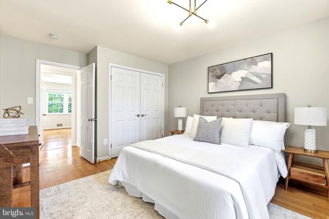 1107 WIMBLEDON DR, Mclean, VA 22101