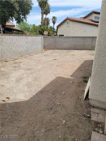 3805 Twig Lane, Las Vegas, NV 89108