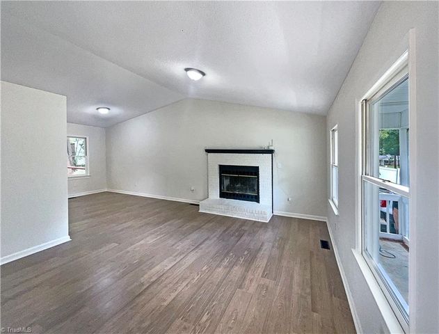 2307 Kingwood Court, High Point, NC 27265