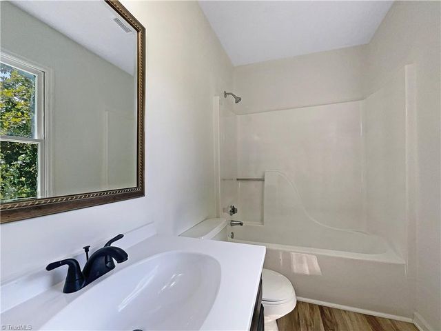 2307 Kingwood Court, High Point, NC 27265