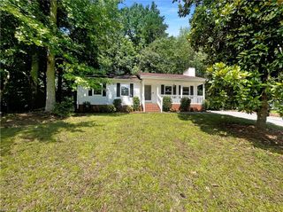 2307 Kingwood Court, High Point, NC 27265