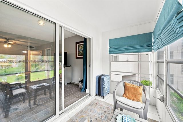 2800 NW 47th Ter 206B, Lauderdale Lakes, FL 33313