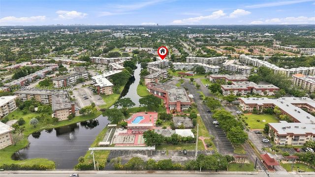 2800 NW 47th Ter 206B, Lauderdale Lakes, FL 33313