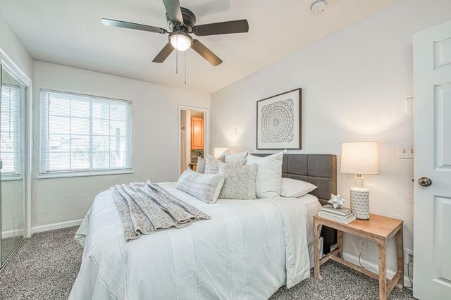 3365 E Ashlan Avenue, Fresno, CA 93726