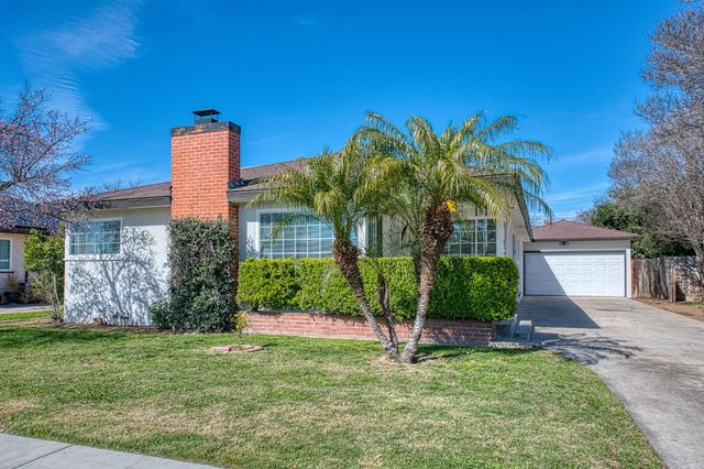 3365 E Ashlan Avenue, Fresno, CA 93726