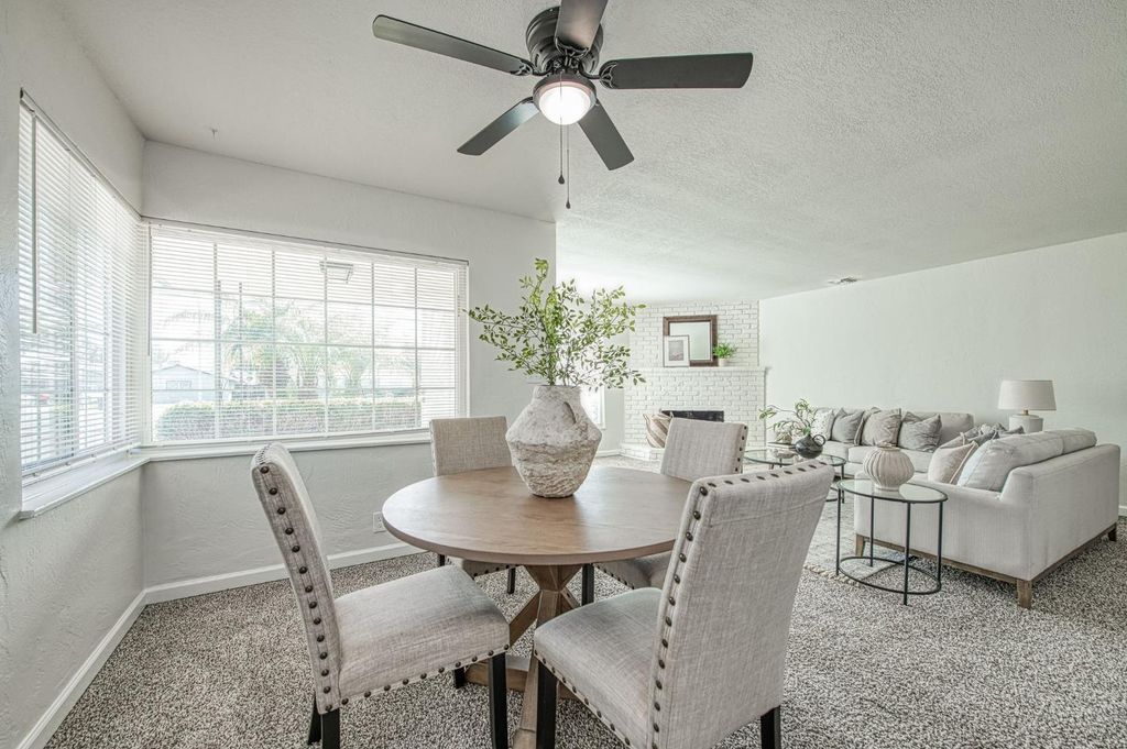 Image 10 of property listing at 3365 E Ashlan Avenue, Fresno, CA 93726