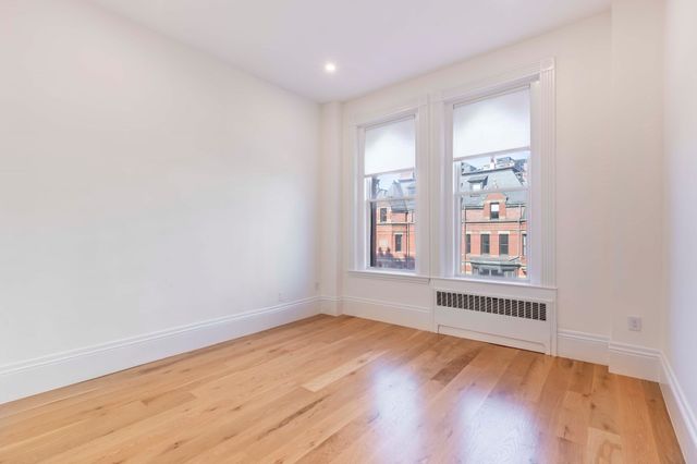 271 Dartmouth St. 2L, Boston, MA 02116