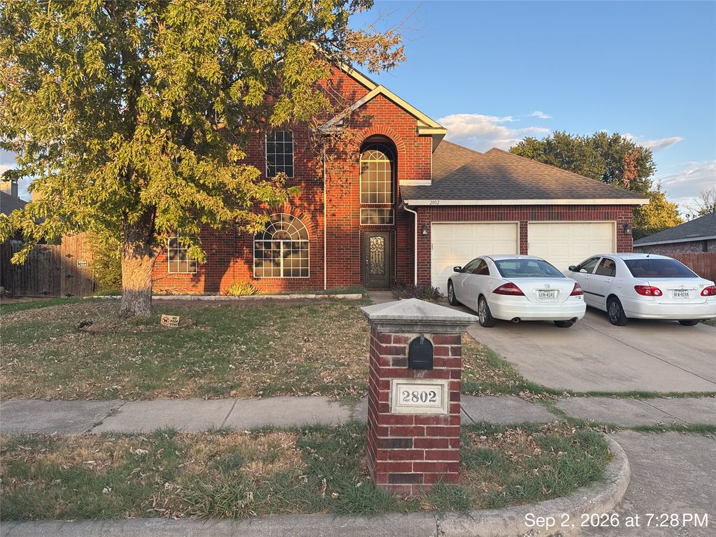2802 Hollis Drive, Corinth, TX 76210 — exterior