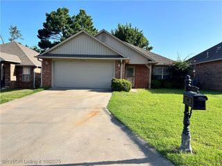 2715 Dyllan Court, Fort Smith, AR 72908