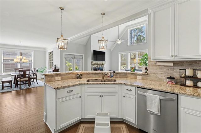 313 Somersby Drive, Dallas, GA 30157