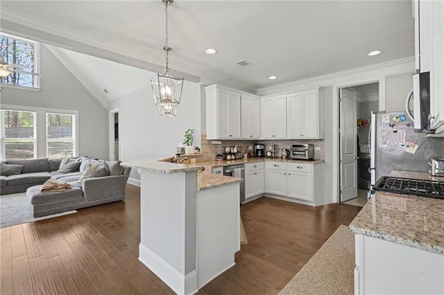 313 Somersby Drive, Dallas, GA 30157