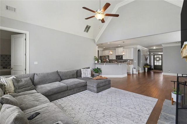 313 Somersby Drive, Dallas, GA 30157