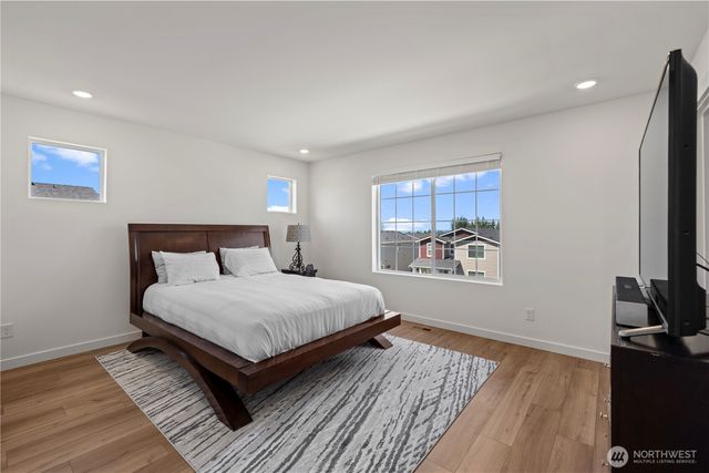 5215 87th Avenue NE, Marysville, WA 98270