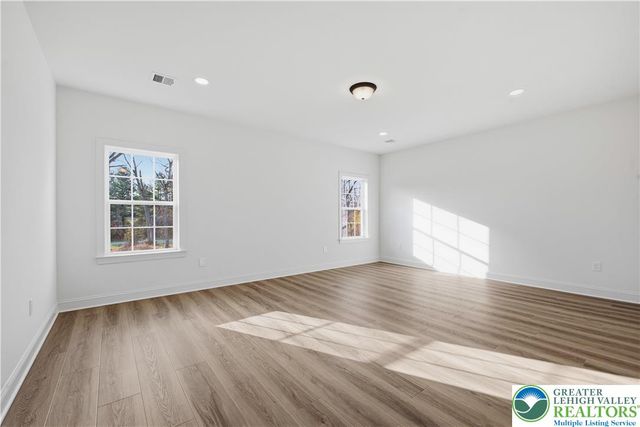 15 Charlie Court 1, Williams Twp, PA 18042